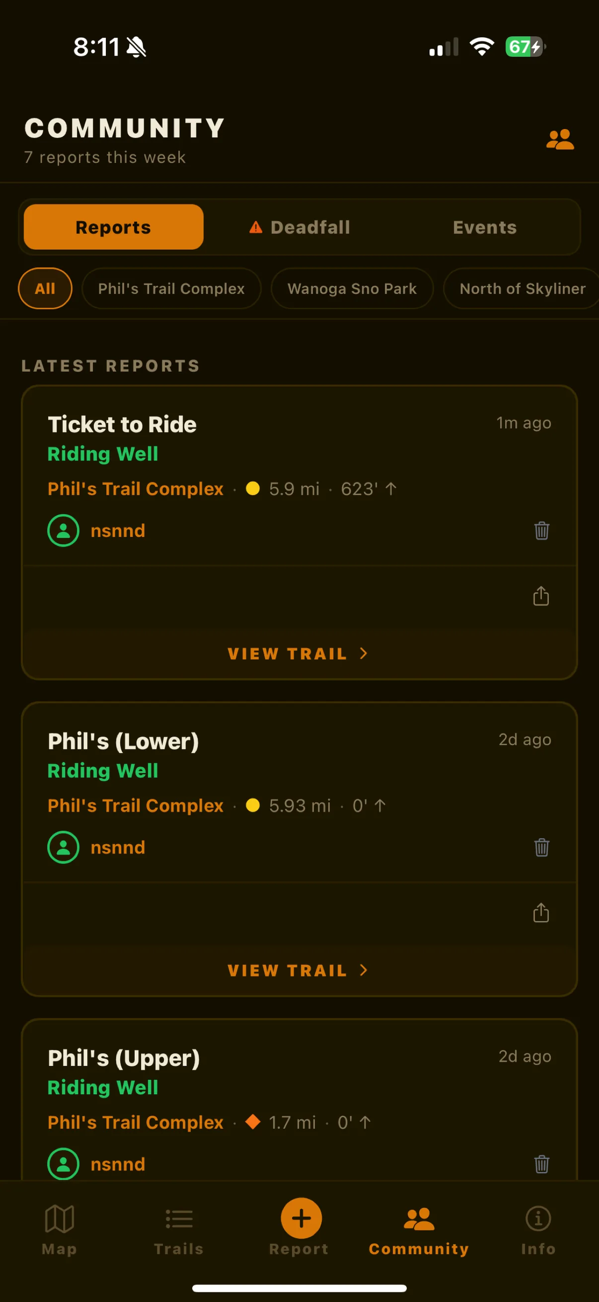 Community screen showing latest trail reports and deadfall counts